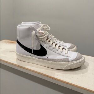 Nike Men's White and Black High-Top Sneakers